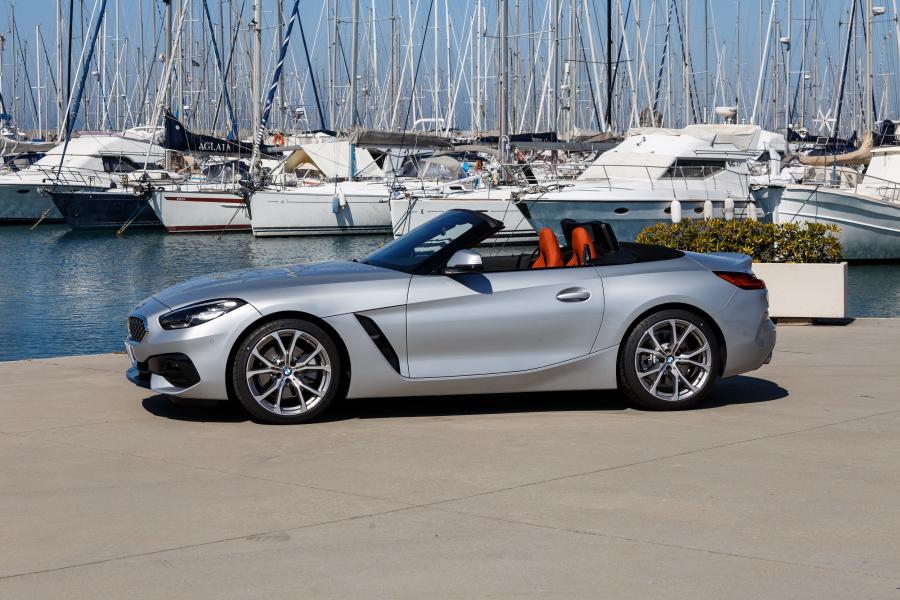  BMW Z4 sDrive20i (G29) 2019 года  (WW) (фото 9 из 11)